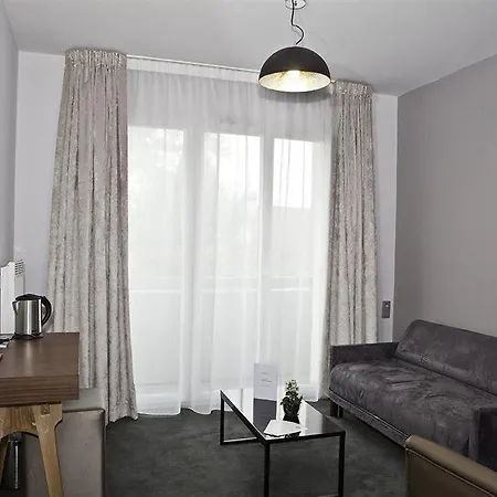 Western Garden And 3* La Baule