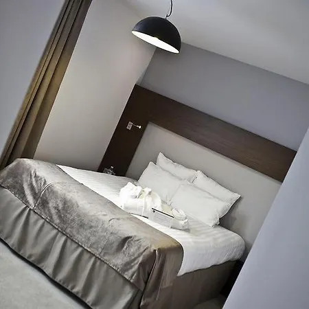 Hotel Western Garden And