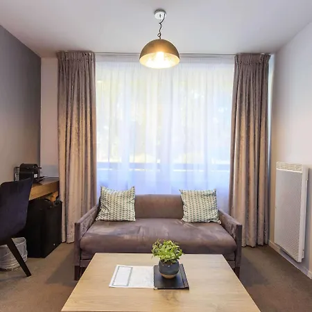 Szálloda Western Garden And 3*