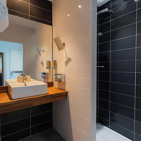 Western Garden And Szálloda La Baule