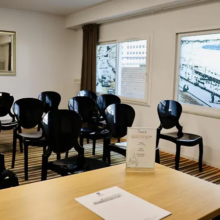 Hotel Western Garden And 3*